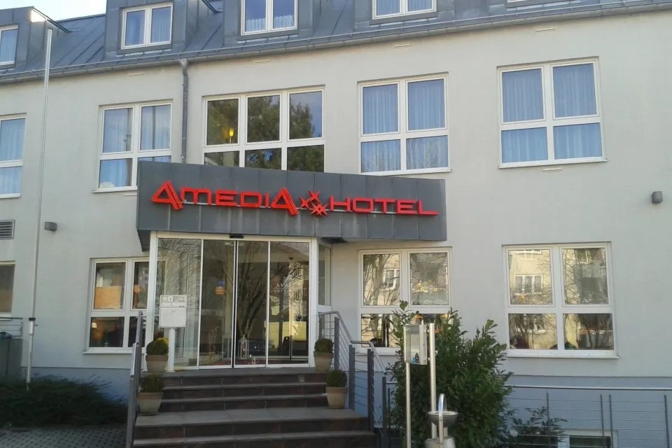 Amedia Frankfurt Ruesselsheim 